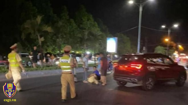 Xác định danh tính nam thanh niên điều khiển xe máy tông ngã CSGT