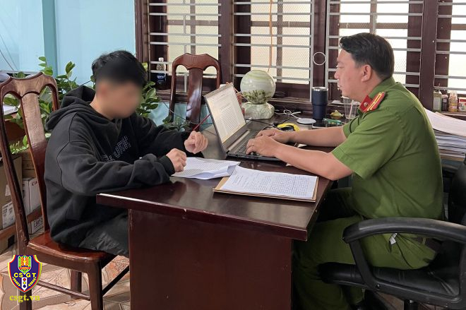 Truy bắt nhanh nhóm thanh niên ném đá xe khách đang lưu thông trên Quốc lộ 14